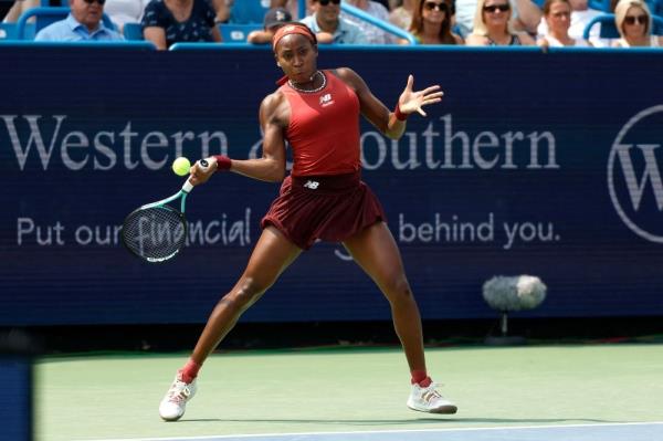 Gauff ends jinx by beating No. 1 Swiatek in Cincinnati semis